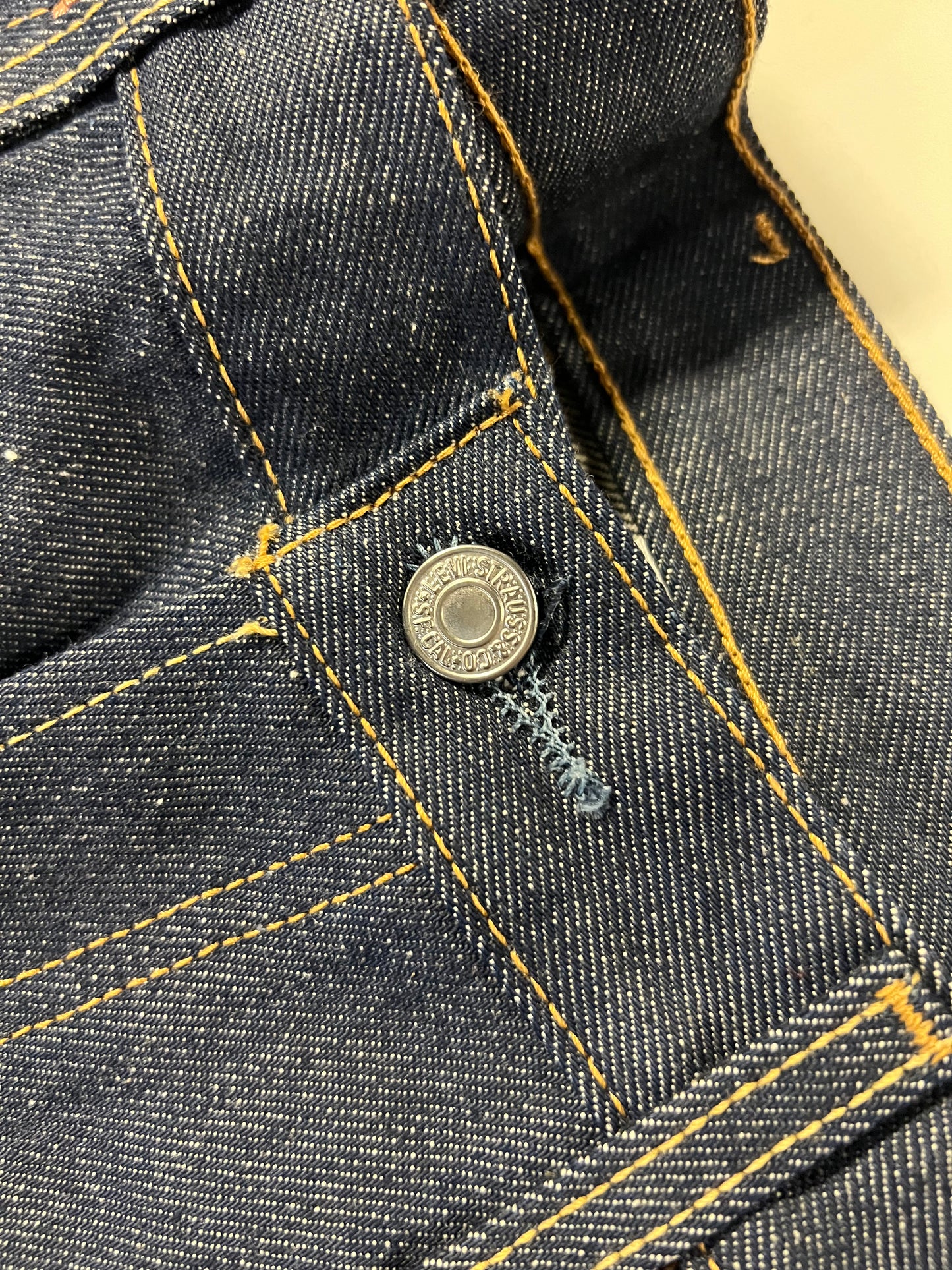 LEVI’s 501xx 36x31 Shrink-to-fit Denim Jeans Deadstock